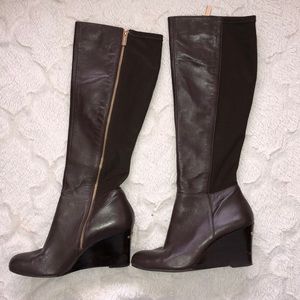 Authentic Michael Kors high boots with wedge heel